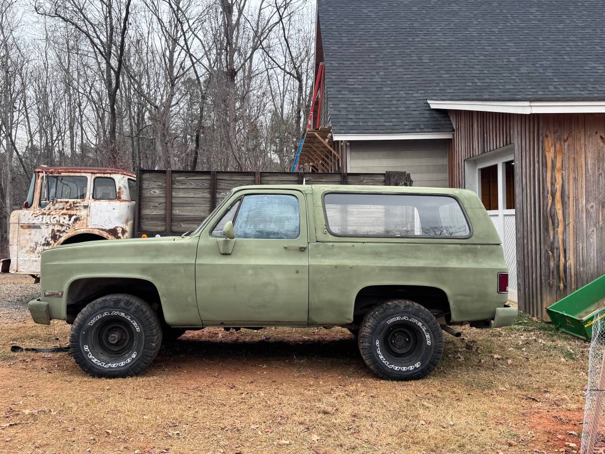 Chevrolet-cucv-m1009-diesel-1985-green-4