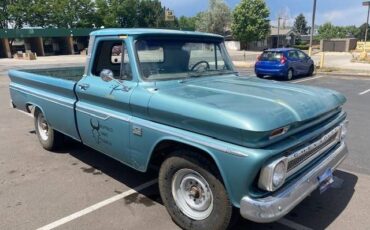Chevrolet-custom-camper-without-camper-shell-1966-blue-4