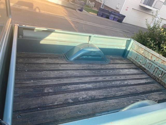 Chevrolet-custom-camper-without-camper-shell-1966-blue-6