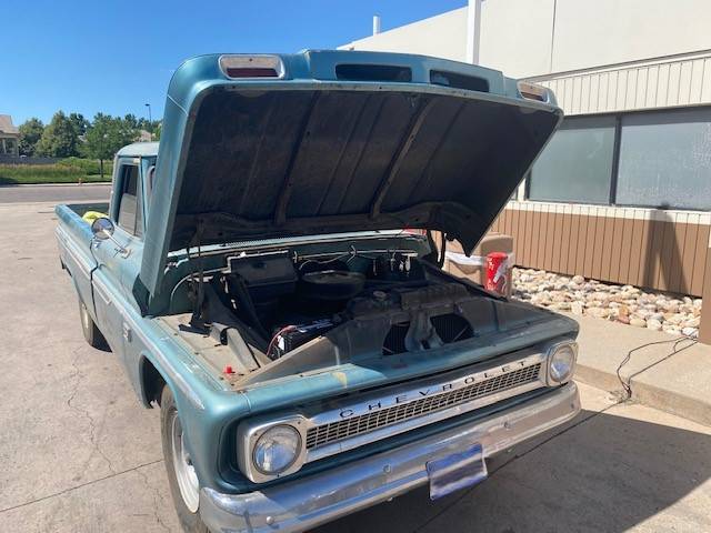 Chevrolet-custom-camper-without-camper-shell-1966-blue-7