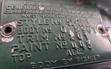 Chevrolet-deluxe-1951-green-10