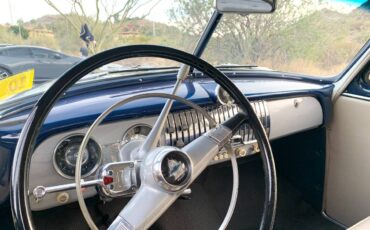 Chevrolet-deluxe-1952-blue-14