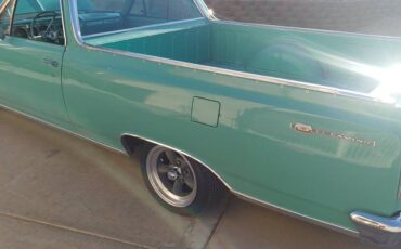 Chevrolet-el-camino-1964-green-10