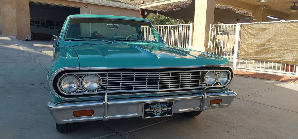 Chevrolet-el-camino-1964-green-5