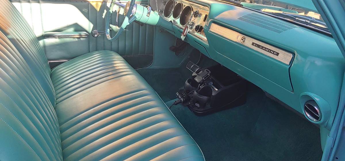 Chevrolet-el-camino-1964-green-7