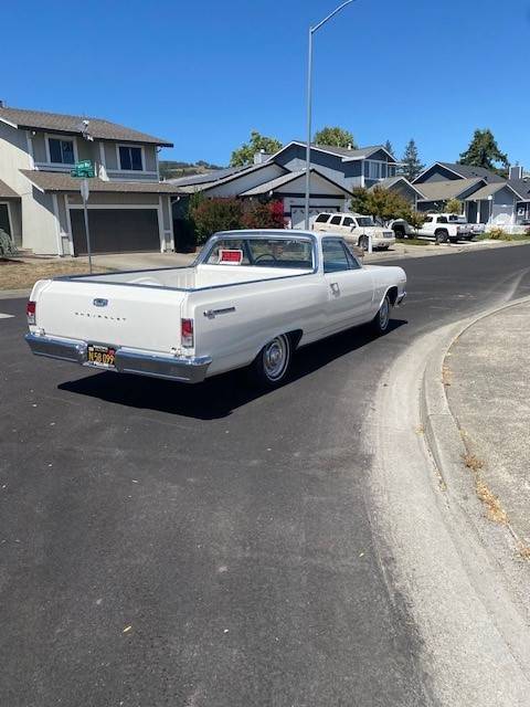 Chevrolet-el-camino-1964-white-1
