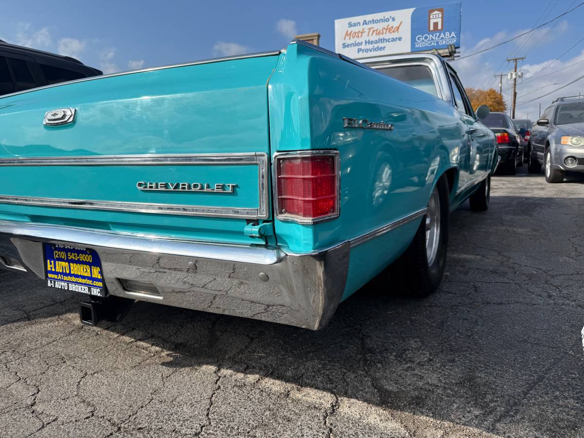 Chevrolet-el-camino-1967-green-10