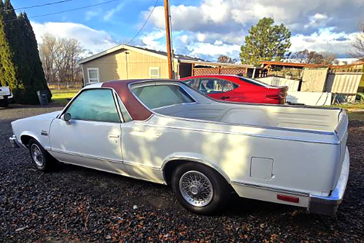 Chevrolet-el-camino-1978-white-4