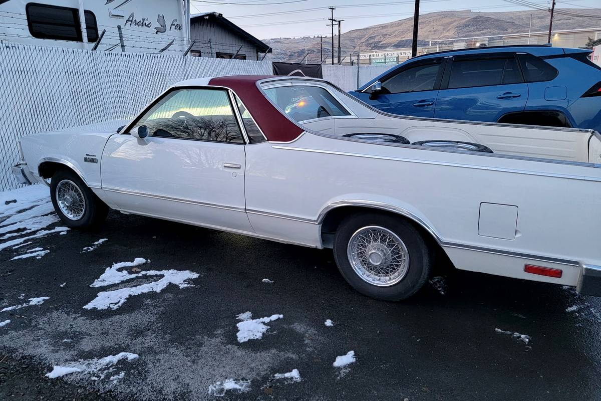 Chevrolet-el-camino-1978-white-8