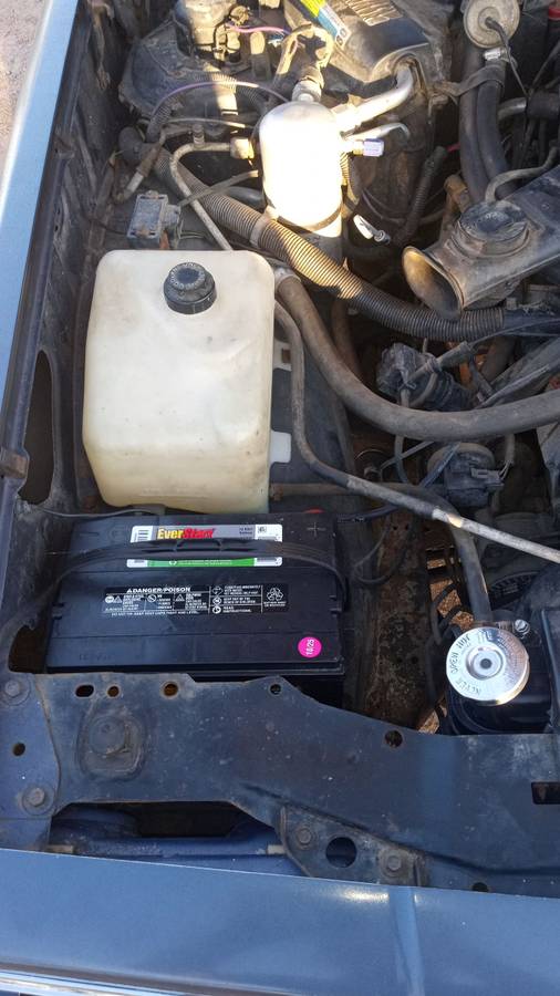 Chevrolet-el-camino-1984-blue-4