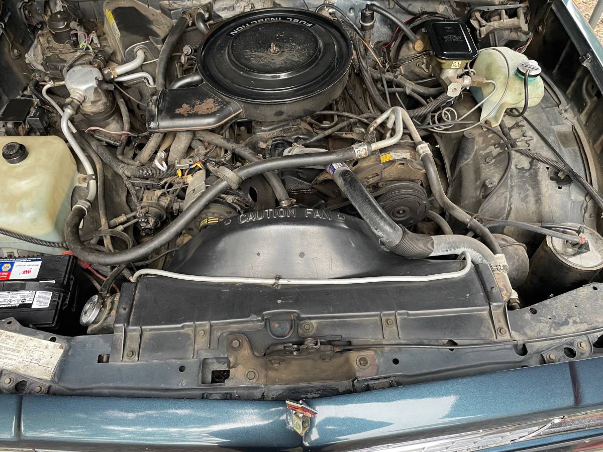 Chevrolet-el-camino-1985-blue-10