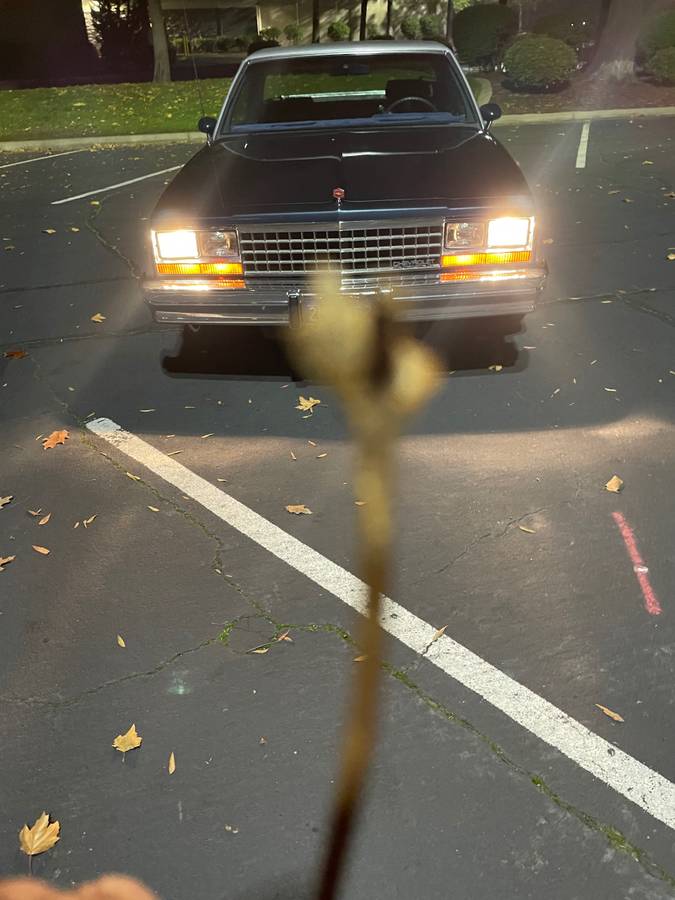 Chevrolet-el-camino-1985-blue-8