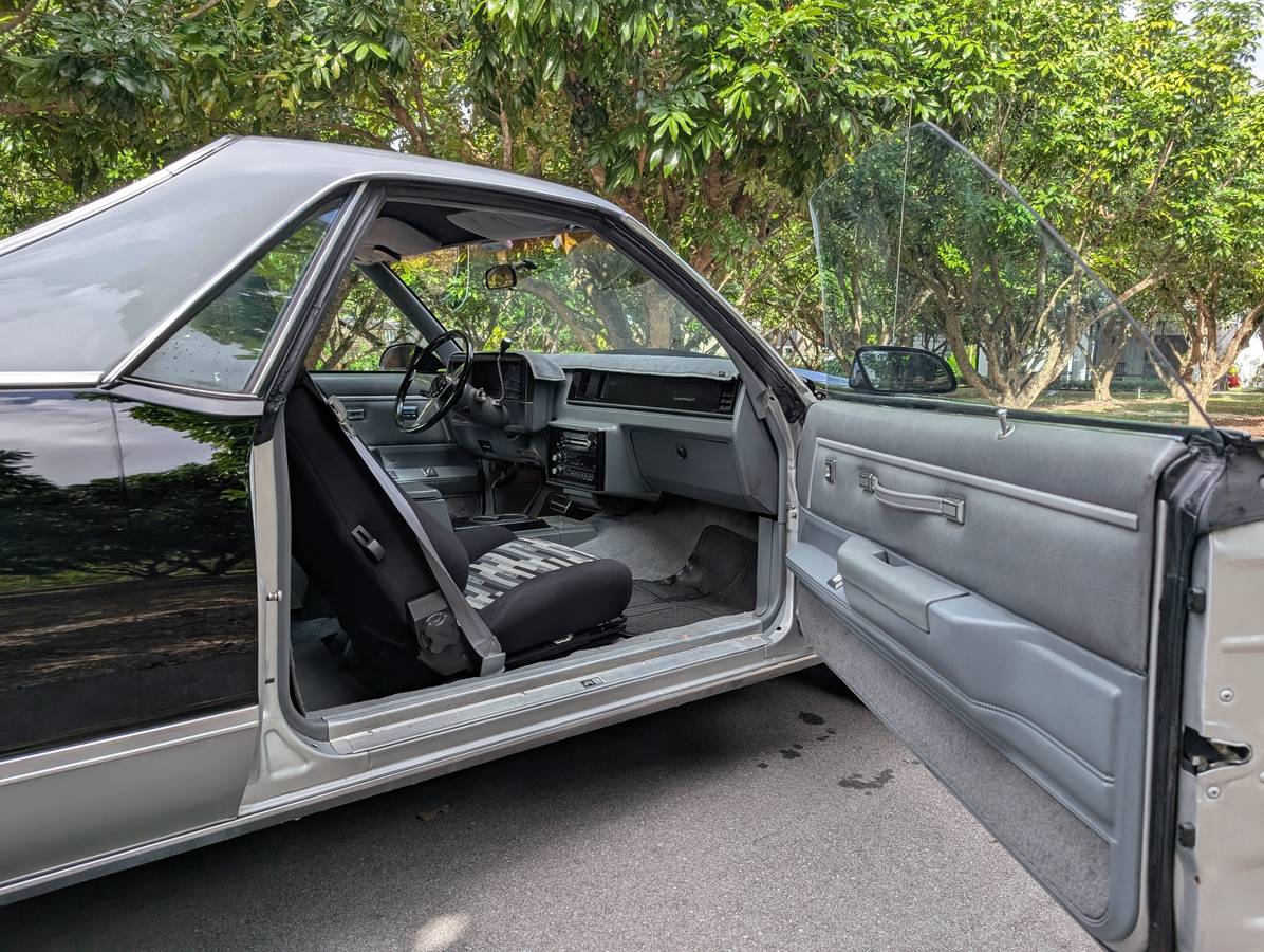 Chevrolet-el-camino-1986-black-12