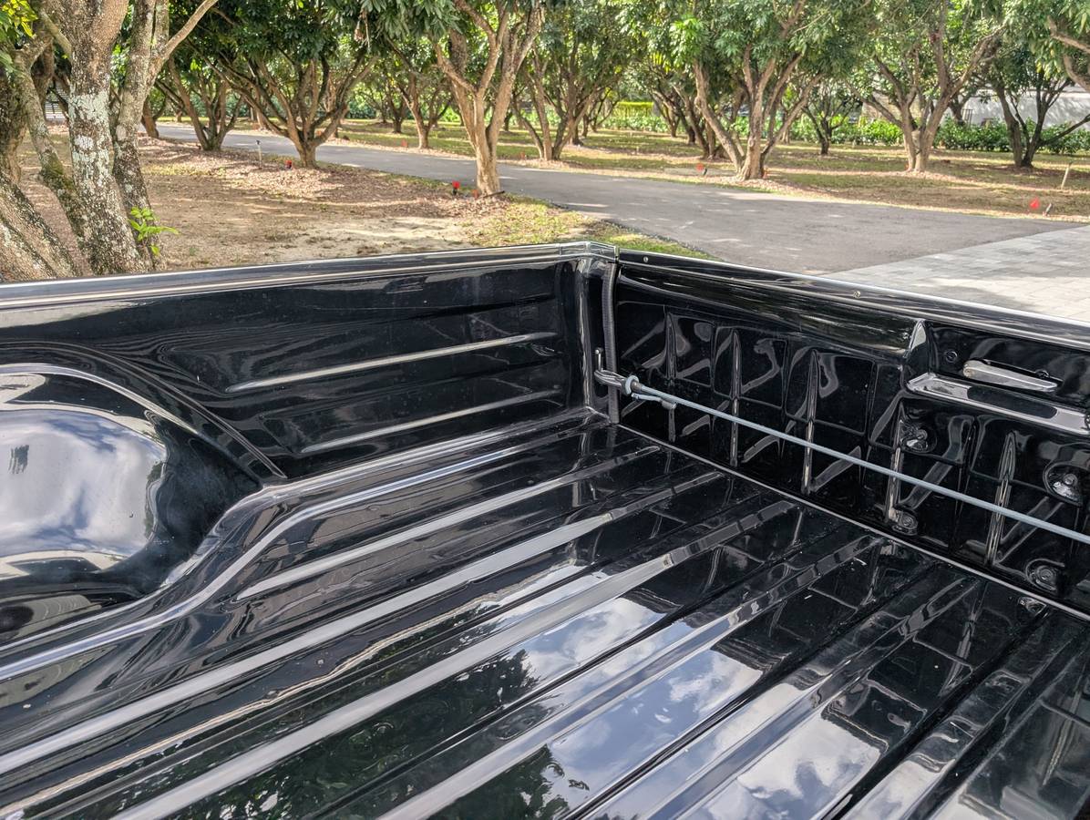 Chevrolet-el-camino-1986-black-3