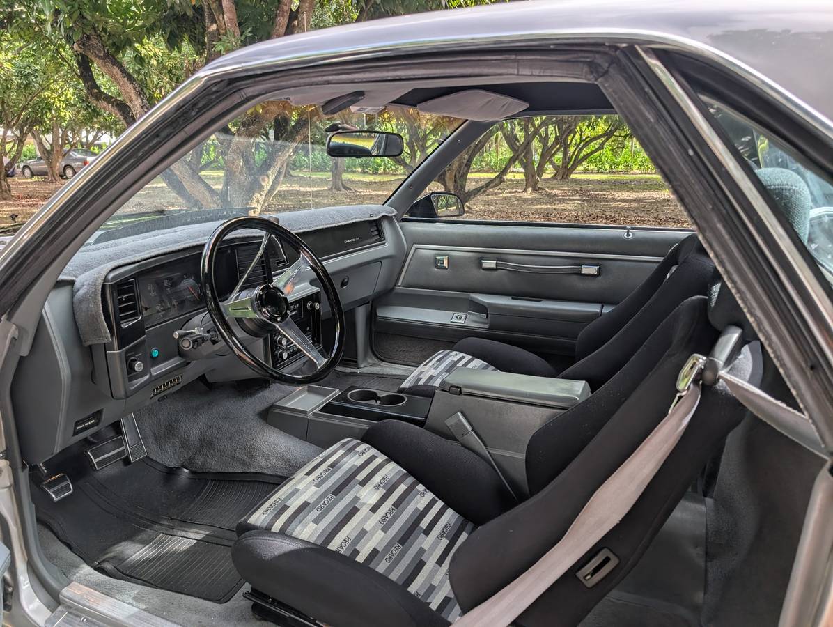 Chevrolet-el-camino-1986-black-5