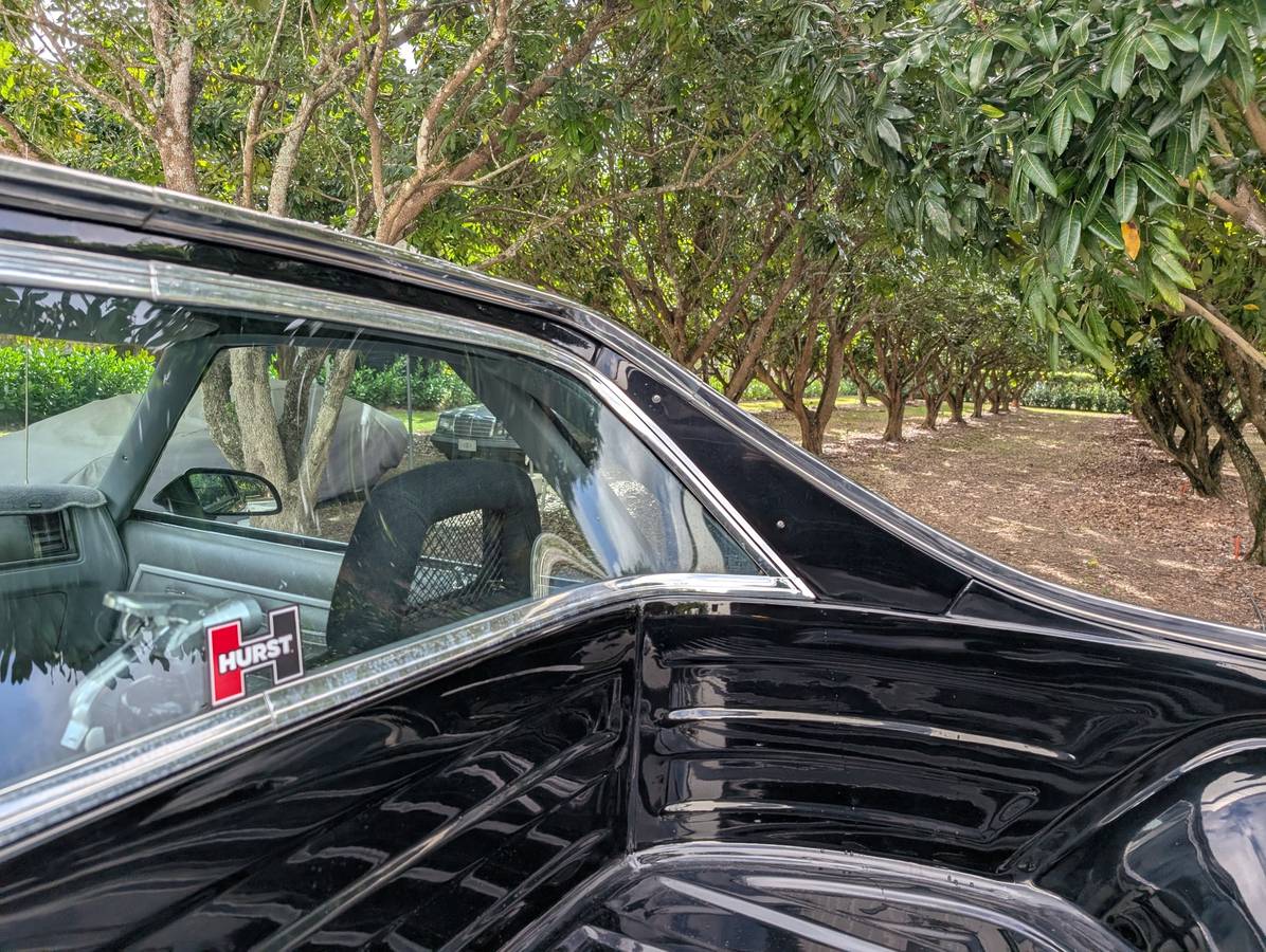 Chevrolet-el-camino-1986-black-6