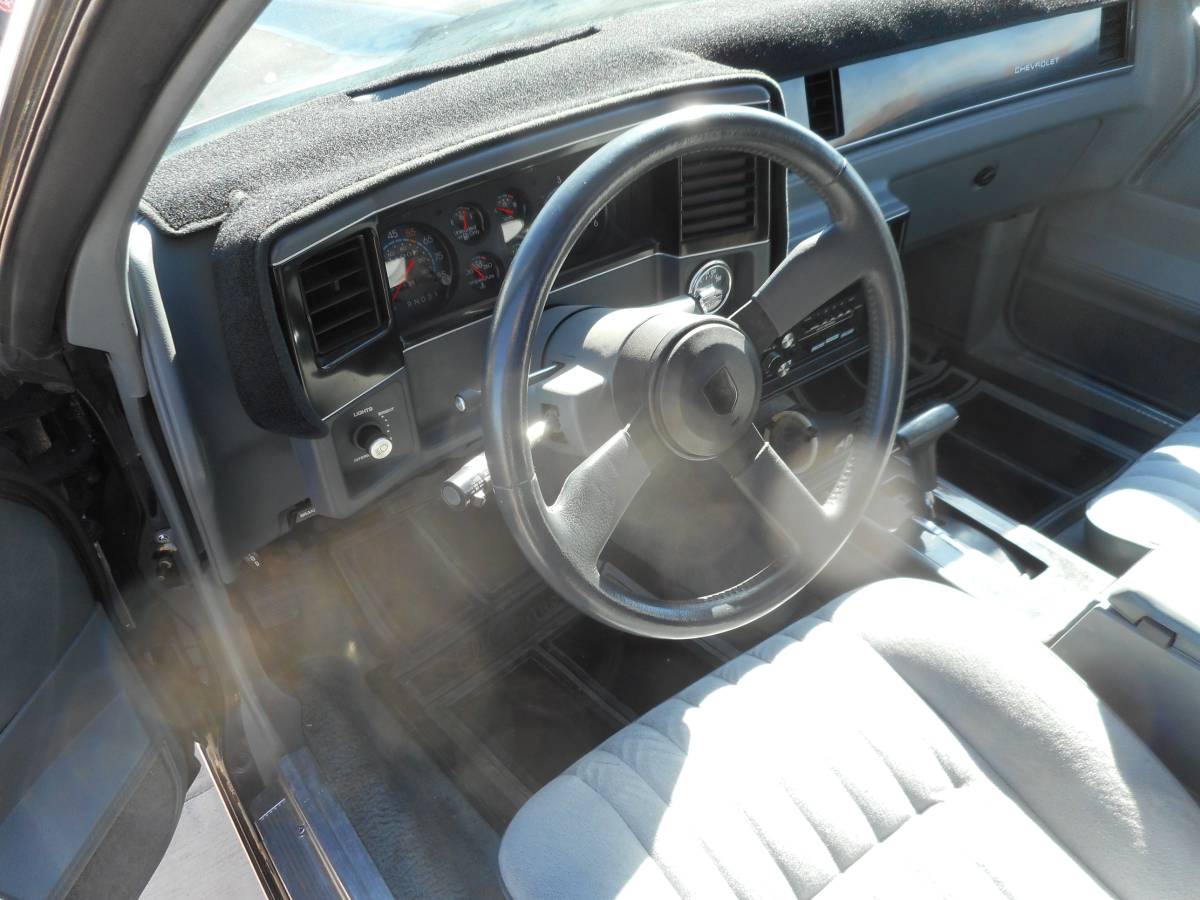 Chevrolet-el-camino-ss-1986-black-20