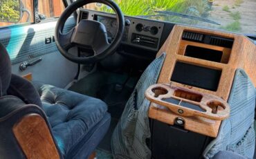 Chevrolet-g-20-1990-custom-6