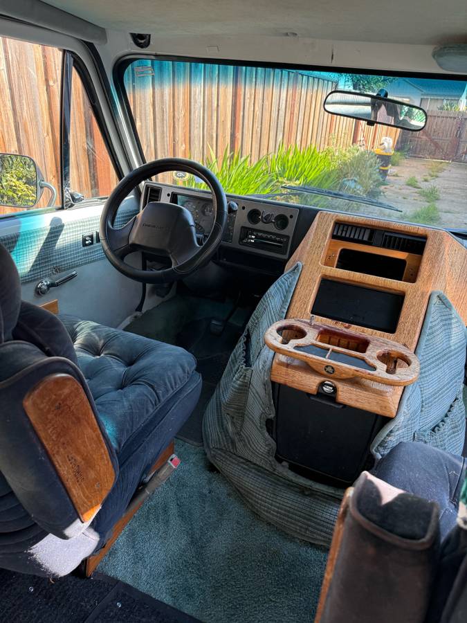 Chevrolet-g-20-1990-custom-6