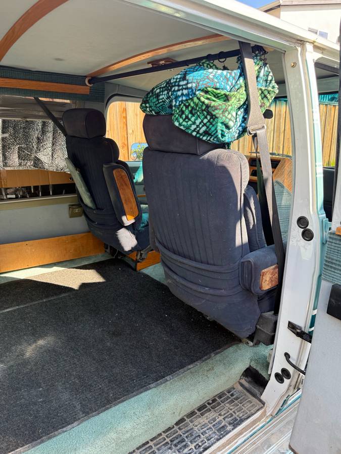 Chevrolet-g-20-1990-custom-7