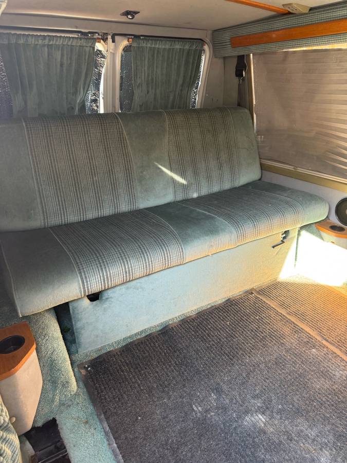 Chevrolet-g-20-1990-custom-8