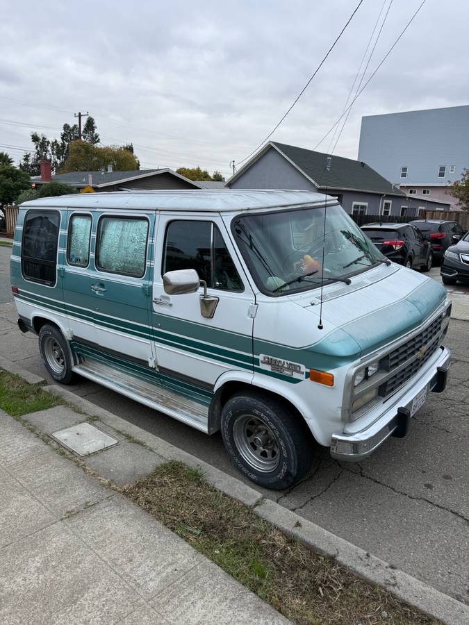 Chevrolet-g-20-1990-custom