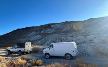 Chevrolet-g10-1993-white-5