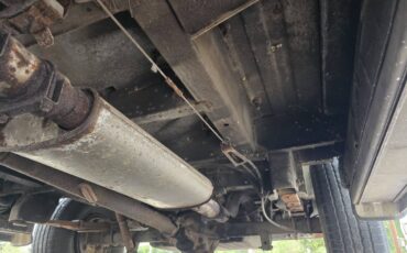 Chevrolet-g20-van-1989-white-18