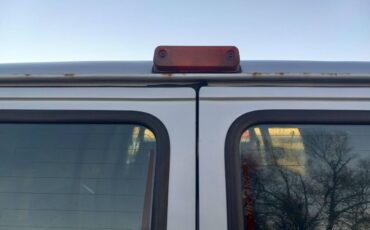 Chevrolet-g30-1994-silver-3