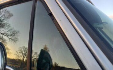 Chevrolet-g30-1994-silver-8