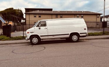 Chevrolet-g30-1995-white-3