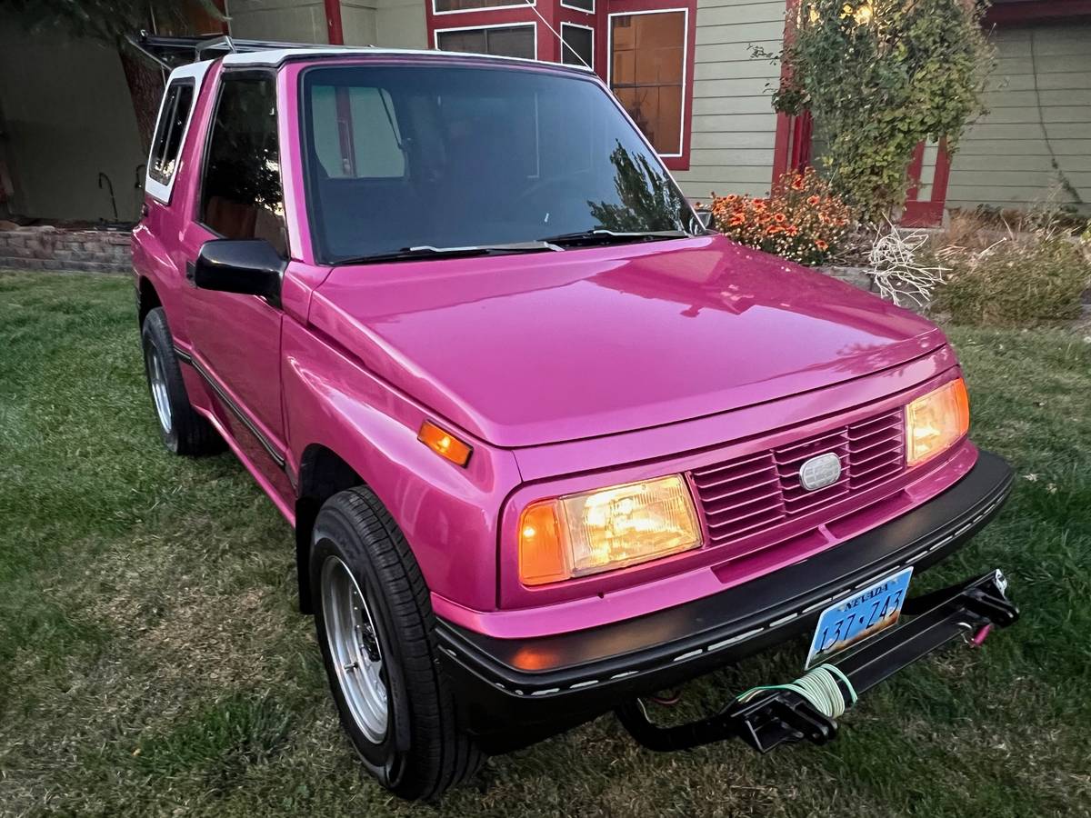 Chevrolet-geo-tracker-1993-purple