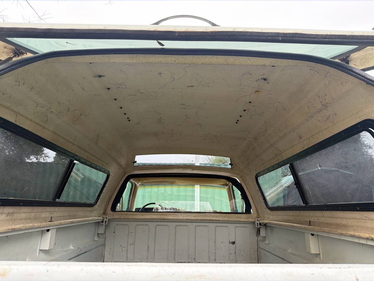 Chevrolet-gmt-400-1-ton-nominal-1988-white-20