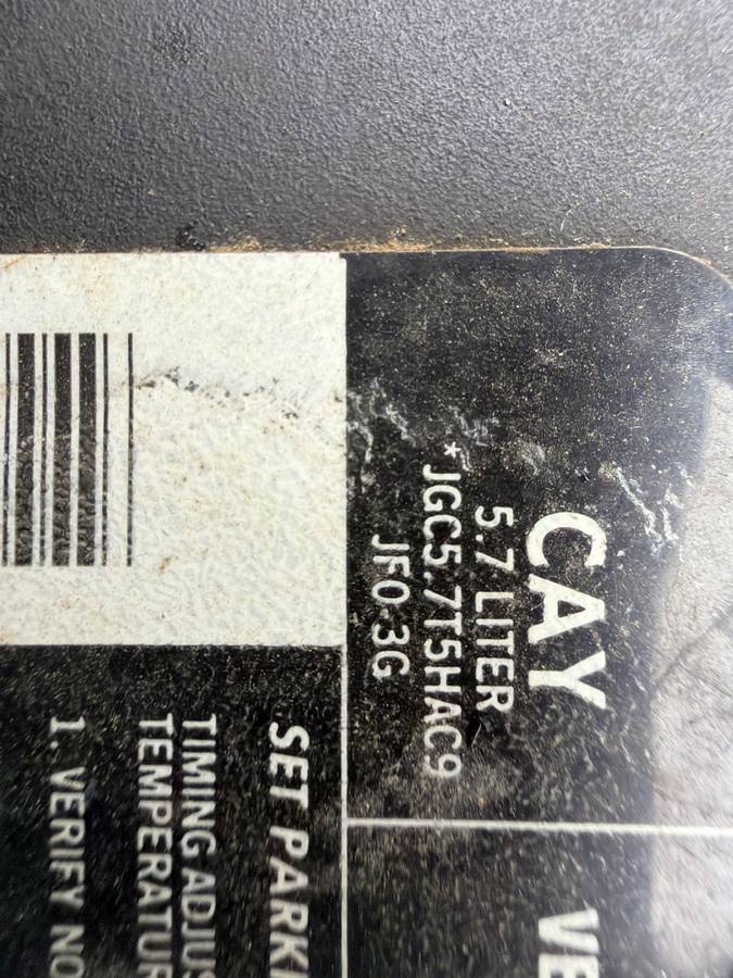 Chevrolet-gmt-400-1-ton-nominal-1988-white-9