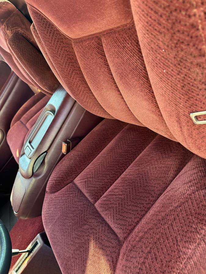 Chevrolet-gmt-400-1-ton-nominal-1996-red-1