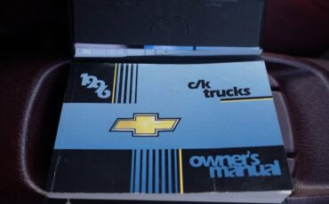 Chevrolet-gmt-400-1-ton-nominal-1996-red-18