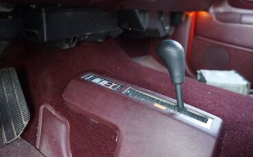 Chevrolet-gmt-400-1-ton-nominal-1996-red-19