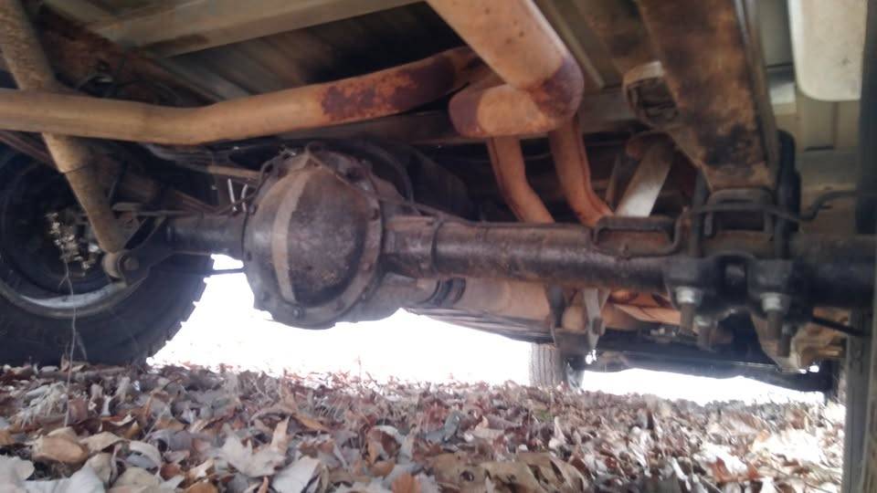 Chevrolet-gmt-400-12-ton-nominal-1988-red-6