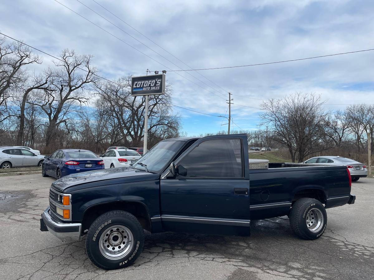 Chevrolet-gmt-400-12-ton-nominal-1989-blue-2