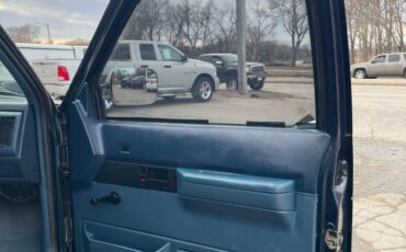 Chevrolet-gmt-400-12-ton-nominal-1989-blue-4