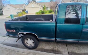 Chevrolet-gmt-400-12-ton-nominal-1996-green-2