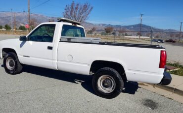 Chevrolet-gmt-400-34-ton-1995-white-12