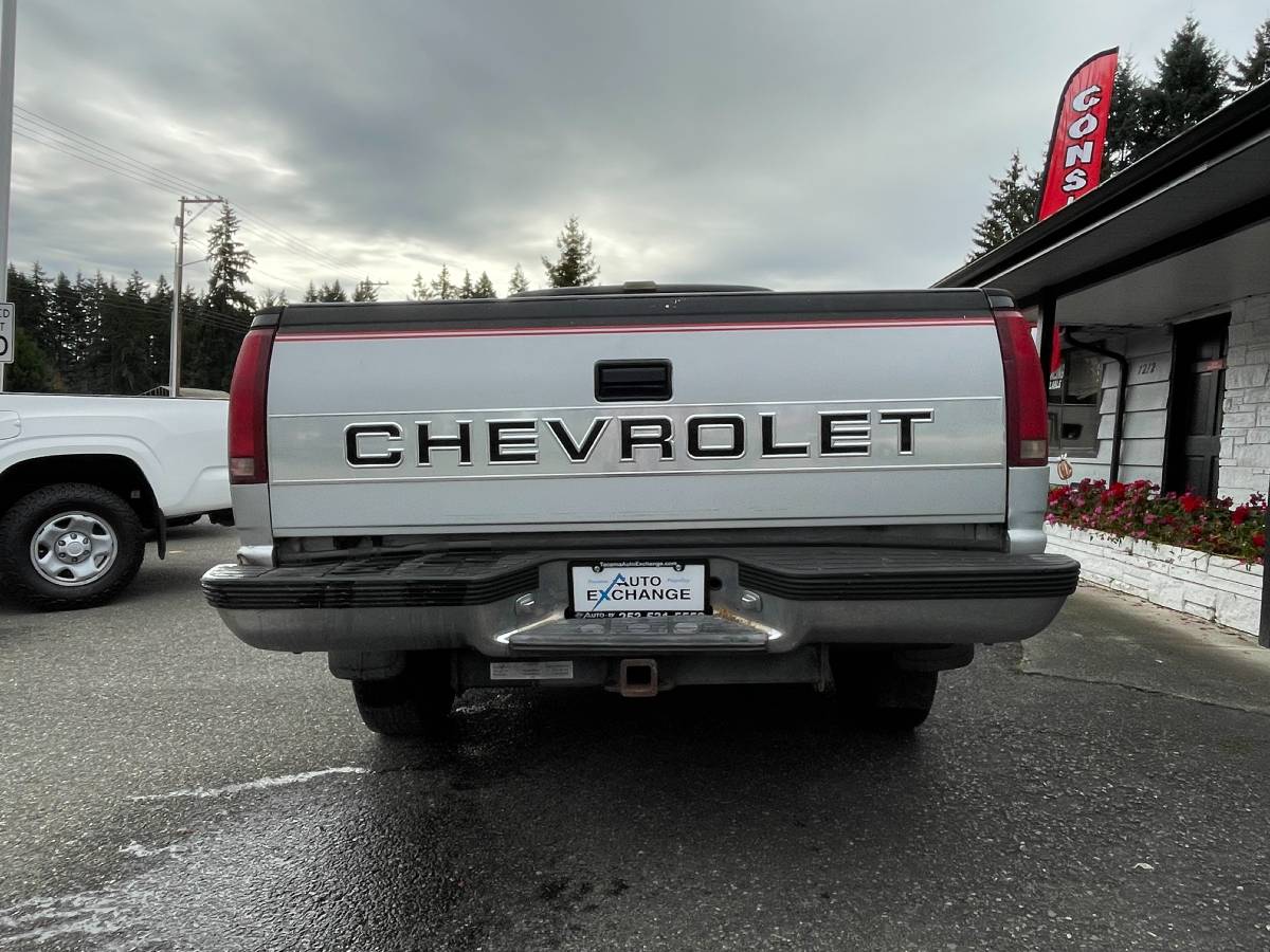 Chevrolet-gmt-400-34-ton-nominal-1992-silver-10