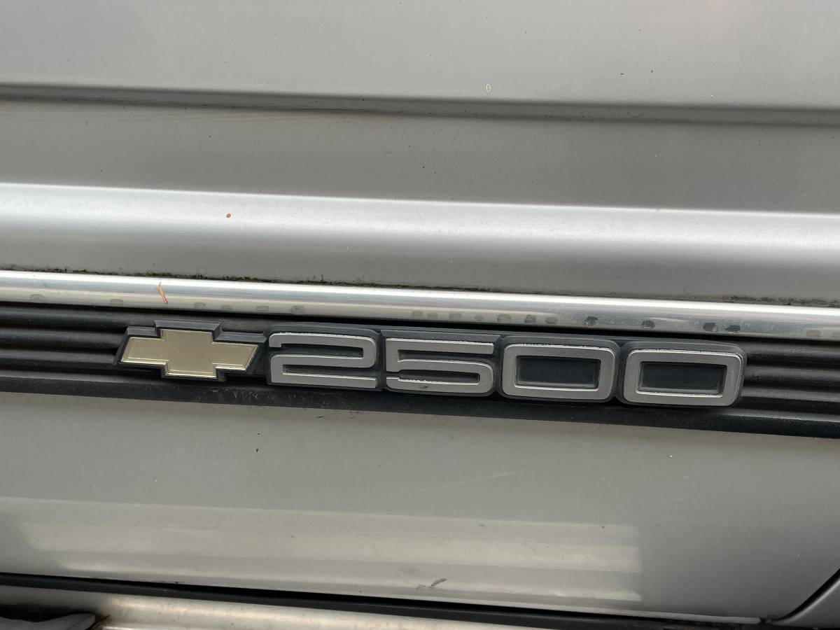 Chevrolet-gmt-400-34-ton-nominal-1992-silver-12