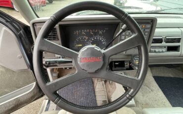 Chevrolet-gmt-400-34-ton-nominal-1992-silver-19