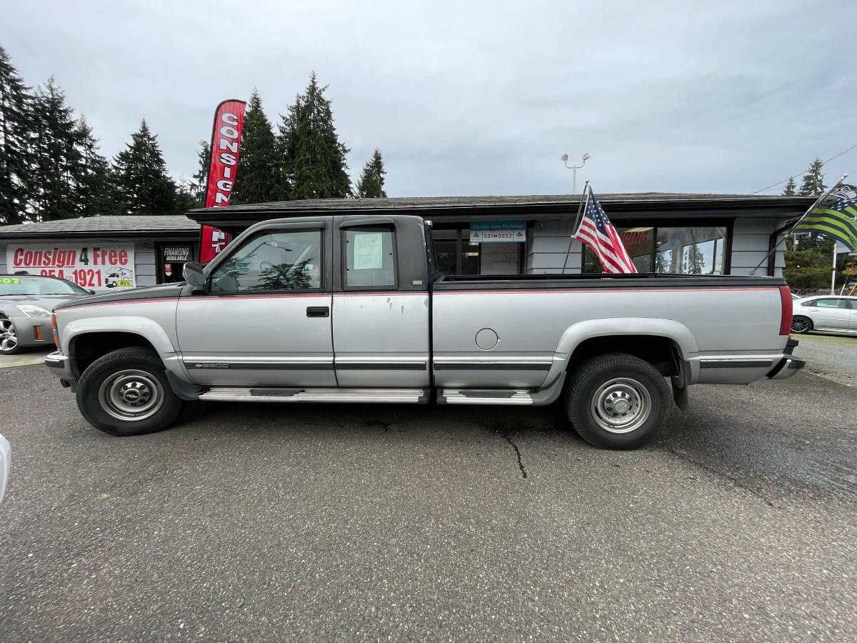 Chevrolet-gmt-400-34-ton-nominal-1992-silver-8