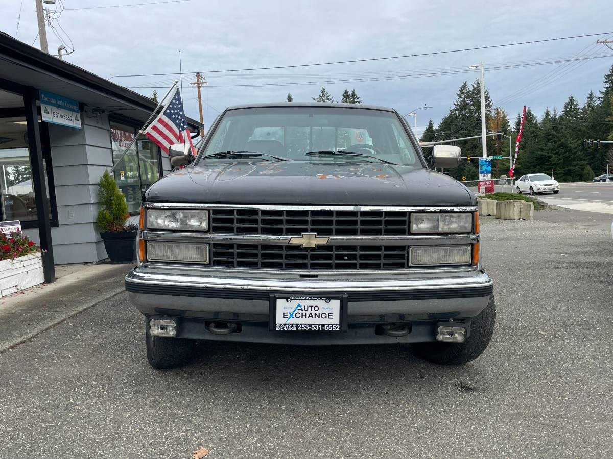 Chevrolet-gmt-400-34-ton-nominal-1992-silver