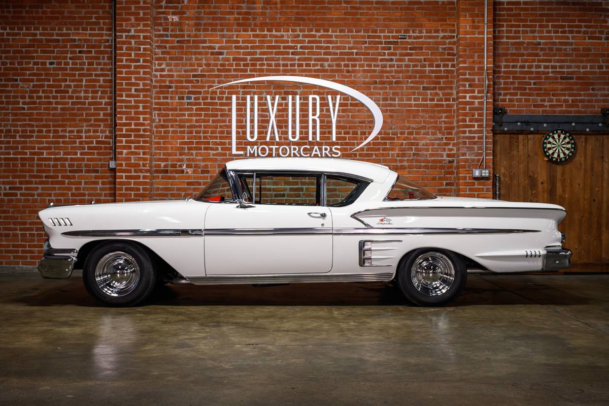 Chevrolet-impala-1958-white-42