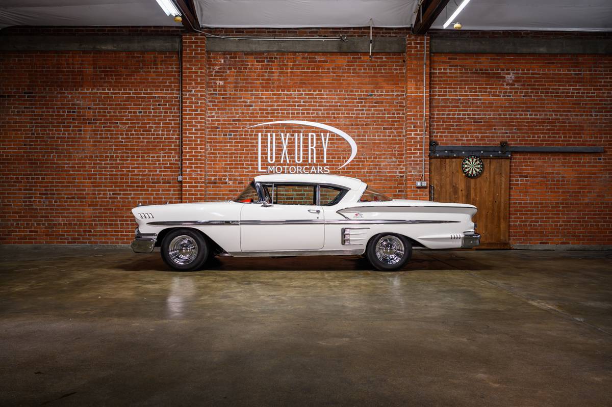 Chevrolet-impala-1958-white-43