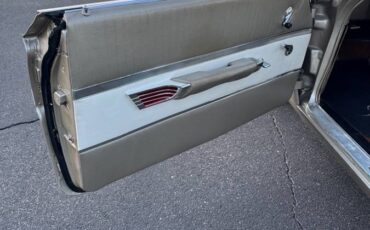 Chevrolet-impala-1961-custom-9